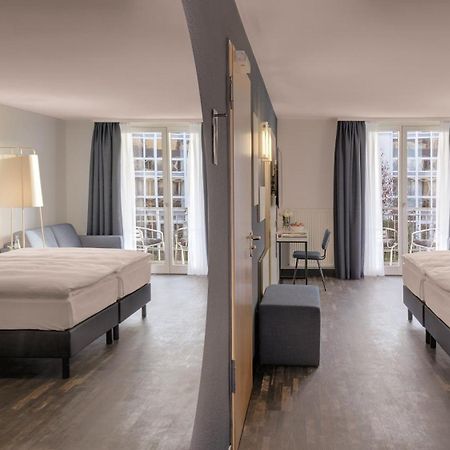 Hotel The Yard באד הונף אם ריין מראה חיצוני תמונה