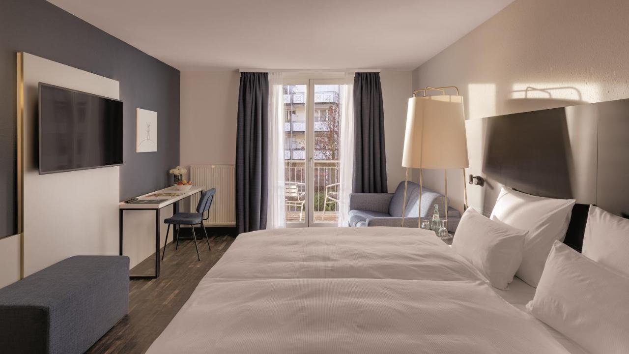 Hotel The Yard באד הונף אם ריין מראה חיצוני תמונה