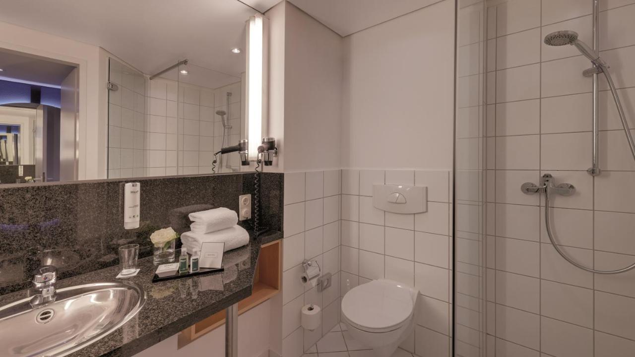 Hotel The Yard באד הונף אם ריין מראה חיצוני תמונה
